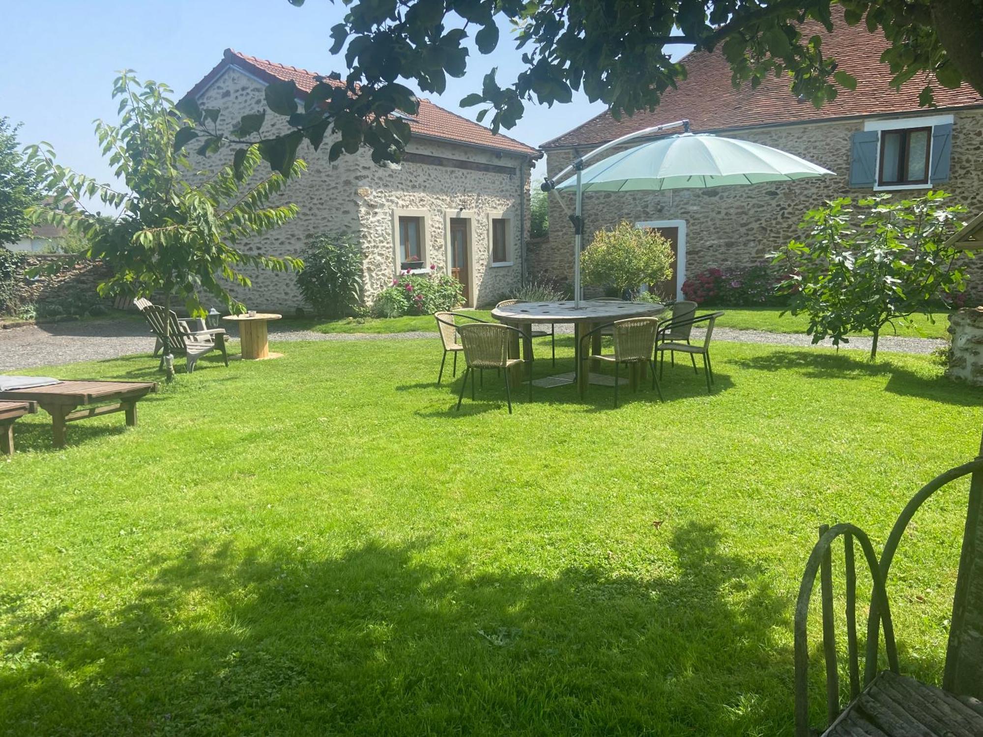 Вілла La Petite Maison Dans La Brie Guerard Екстер'єр фото